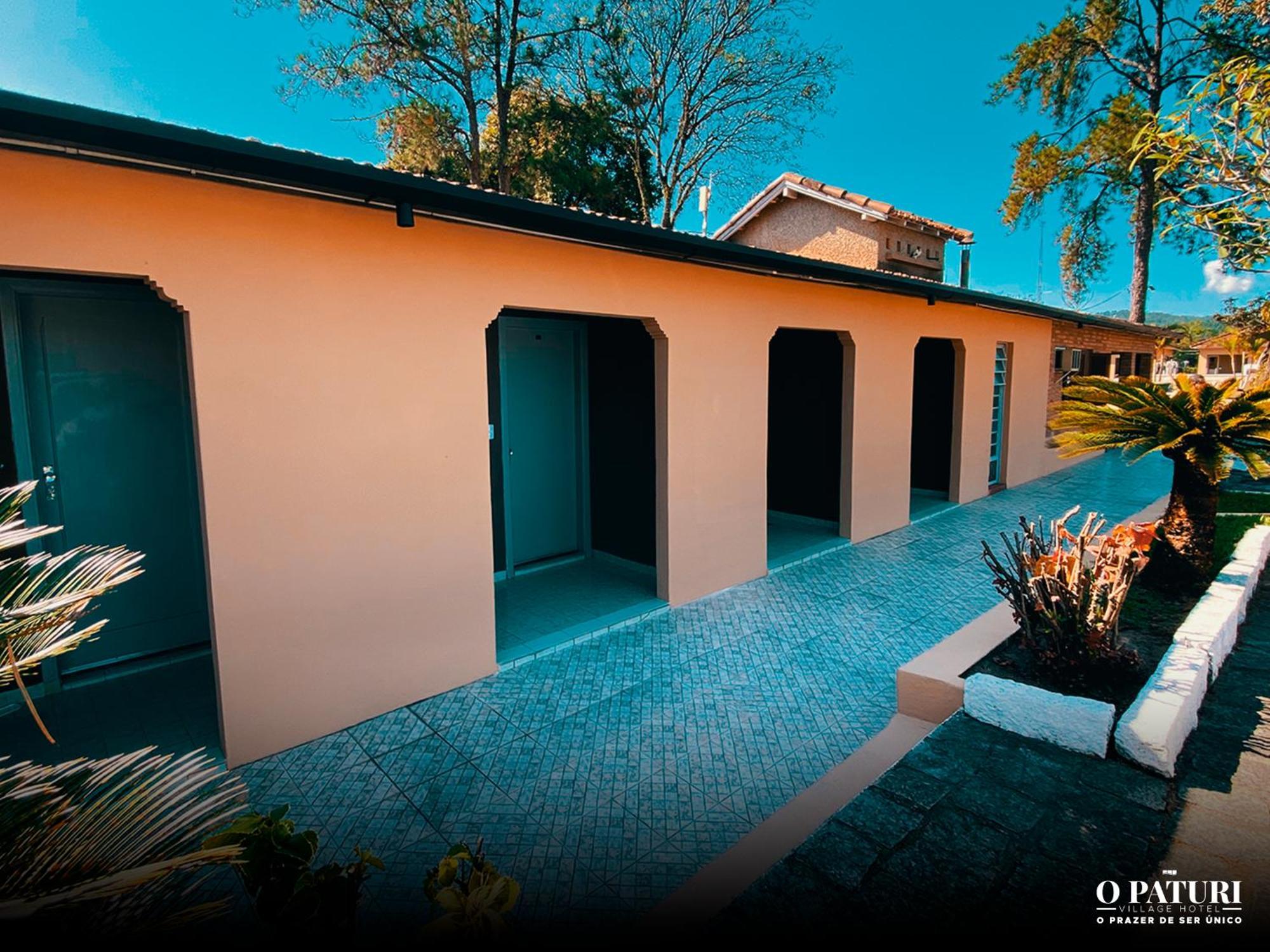 O Paturi - Village Hotel Proximo Aparecida Гуаратингета Экстерьер фото