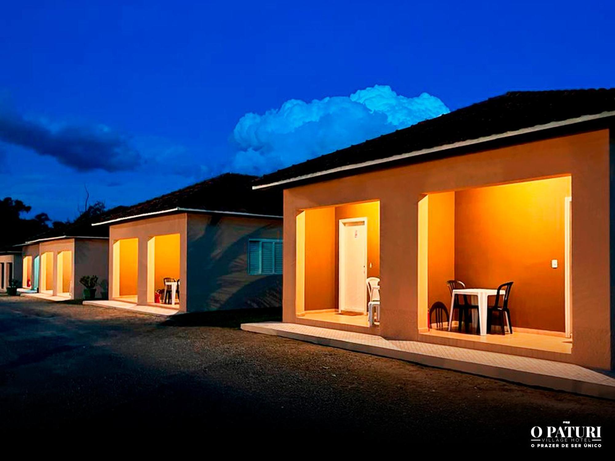O Paturi - Village Hotel Proximo Aparecida Гуаратингета Экстерьер фото